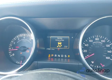 2021 Ford Mustang Ecoboost Fastback z USA, uszkodzony, nr VIN 1FA6P8TH8M5134422